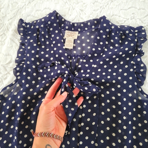 Polka dot sheer blouse - Picture 3 of 5